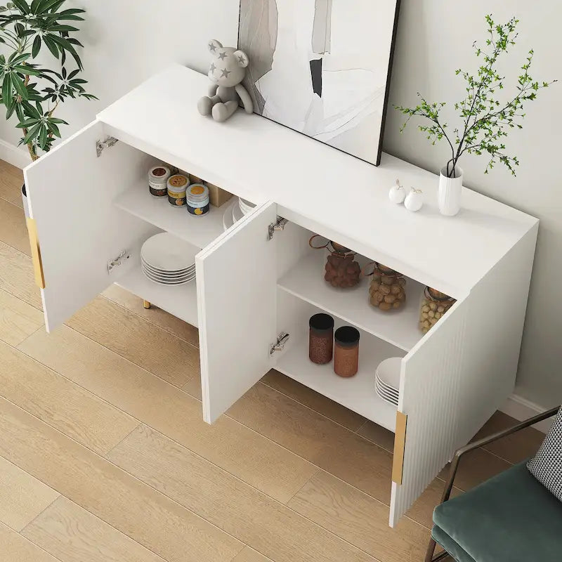 Bahut avec portes décoratives cannelées, buffet en bois avec poignées métalliques, meuble de rangement avec étagères réglables
